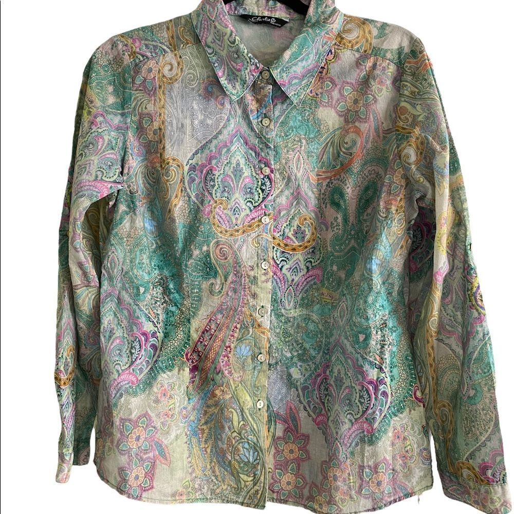 CHARLIE B Long sleeve blouse, Spring colors, Women’s, Size S/M?